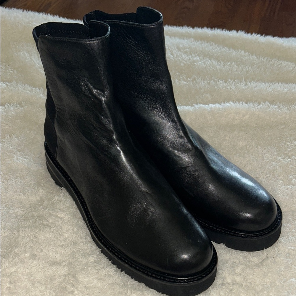 NWOB Stuart Weitzman Women's 5050 Lift Booties - Picture 3 of 13